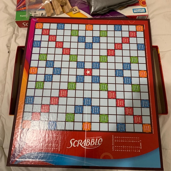 SCRABBLE - Picture 3 of 3